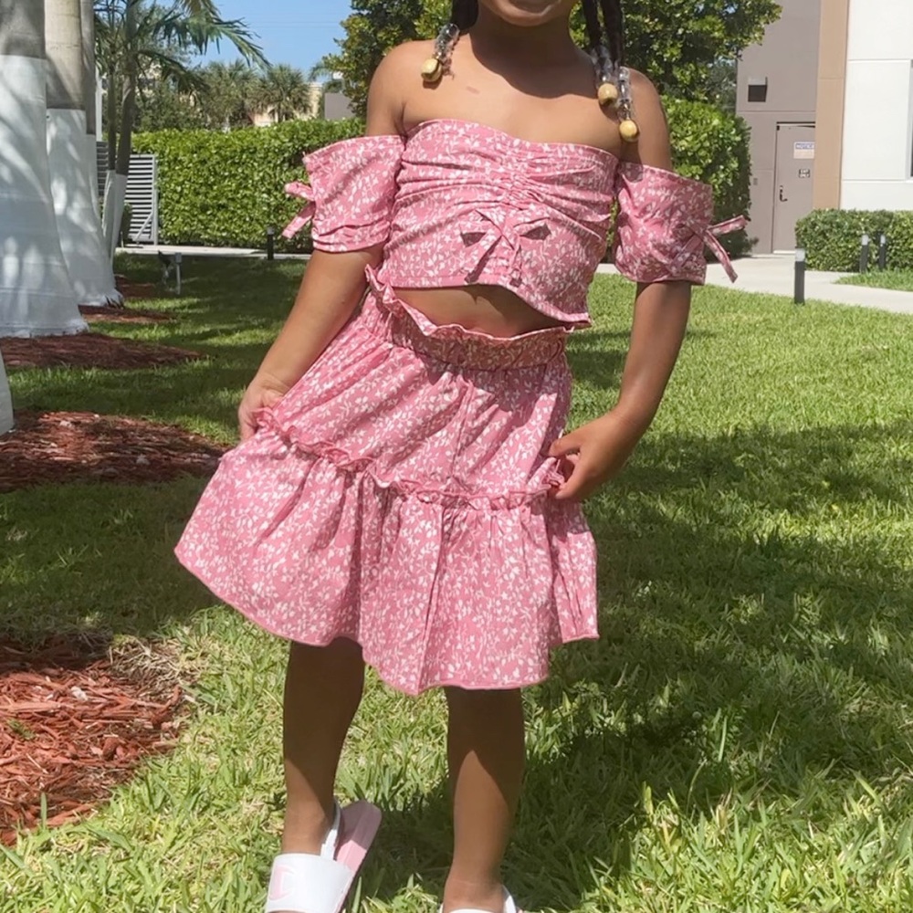 Toddler Girls Skirt Set Size 3T (100)
